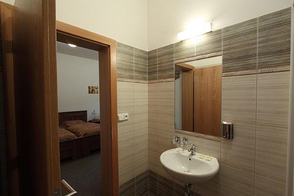 Hotel Satyam Брно Екстер'єр фото